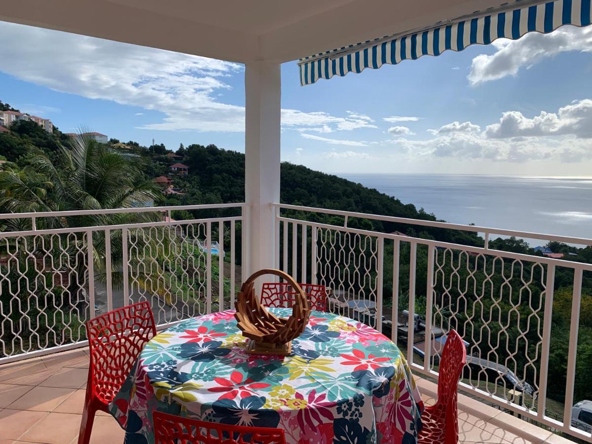 Paradis Au Soleil, Vue Panoramique Sur Mer Bouillante Esterno foto